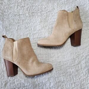 MICHAEL Michael Kors Evaline Chelsea Boots sz 10